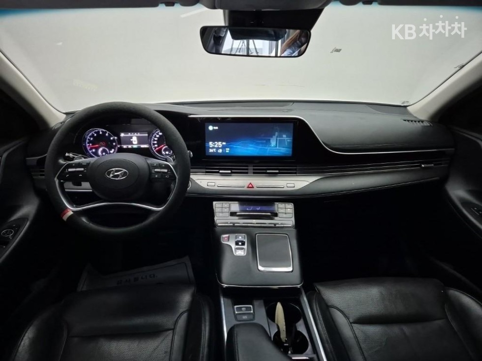 Hyundai Grandeur — miniaturë 8