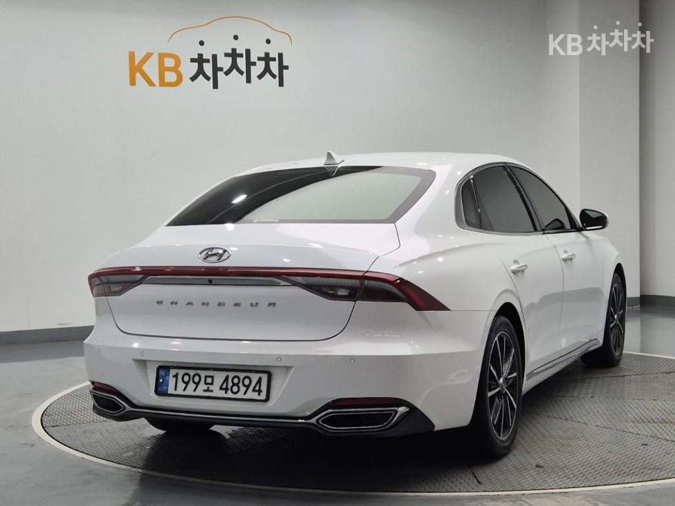 Hyundai Grandeur — miniaturë 3