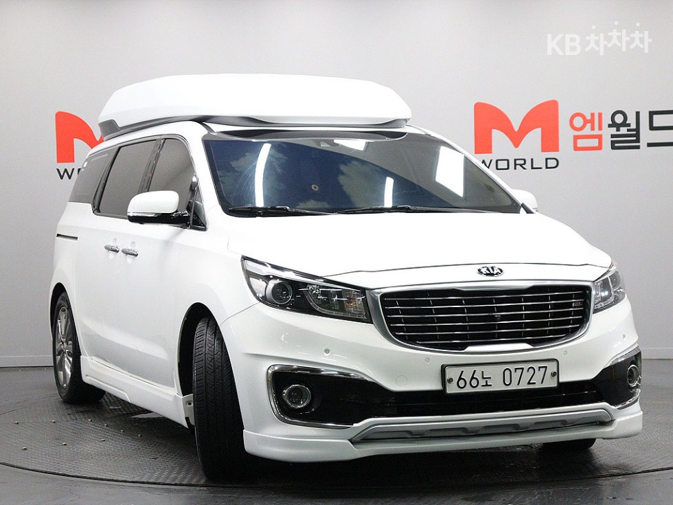 Kia Carnival — miniaturë 2