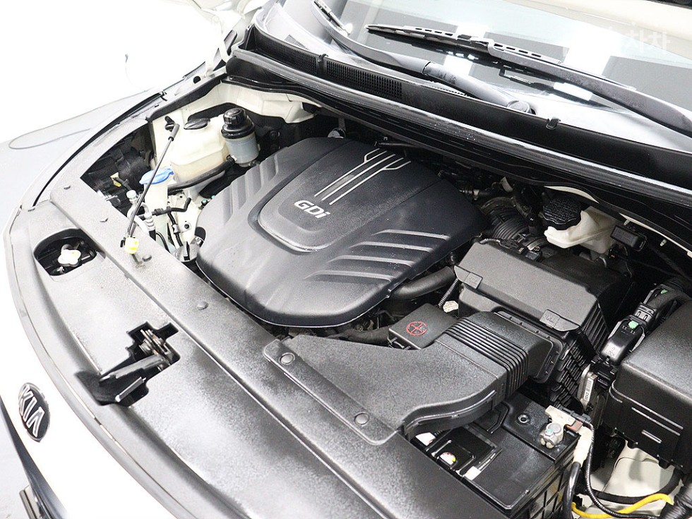 Kia Carnival — miniaturë 19