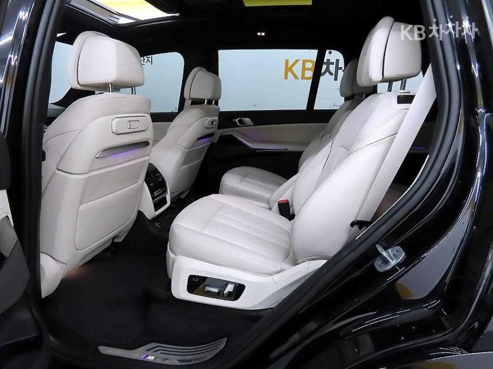 BMW X7 — miniaturë 12