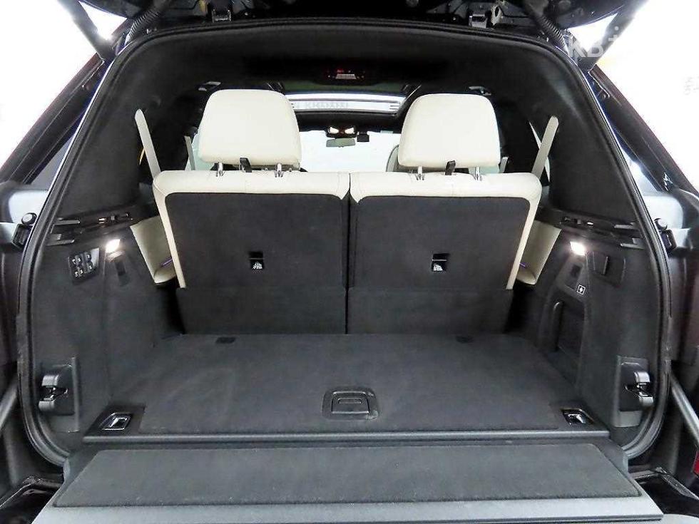 BMW X7 — miniaturë 17