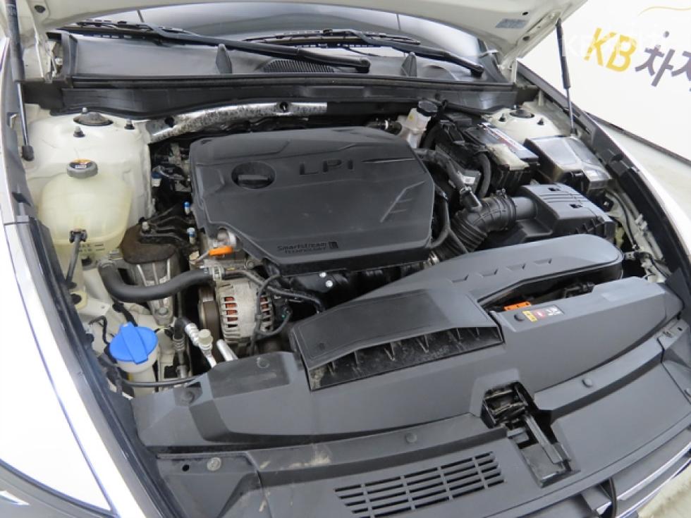 Hyundai Sonata — miniaturë 19