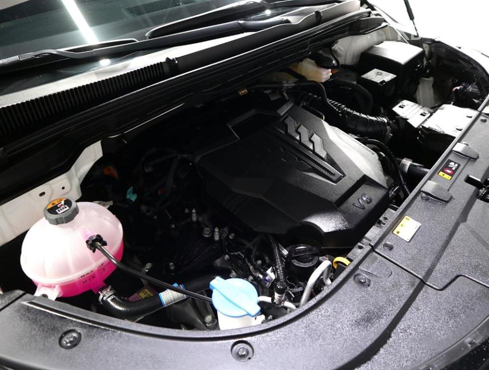 Kia Carnival — miniaturë 6
