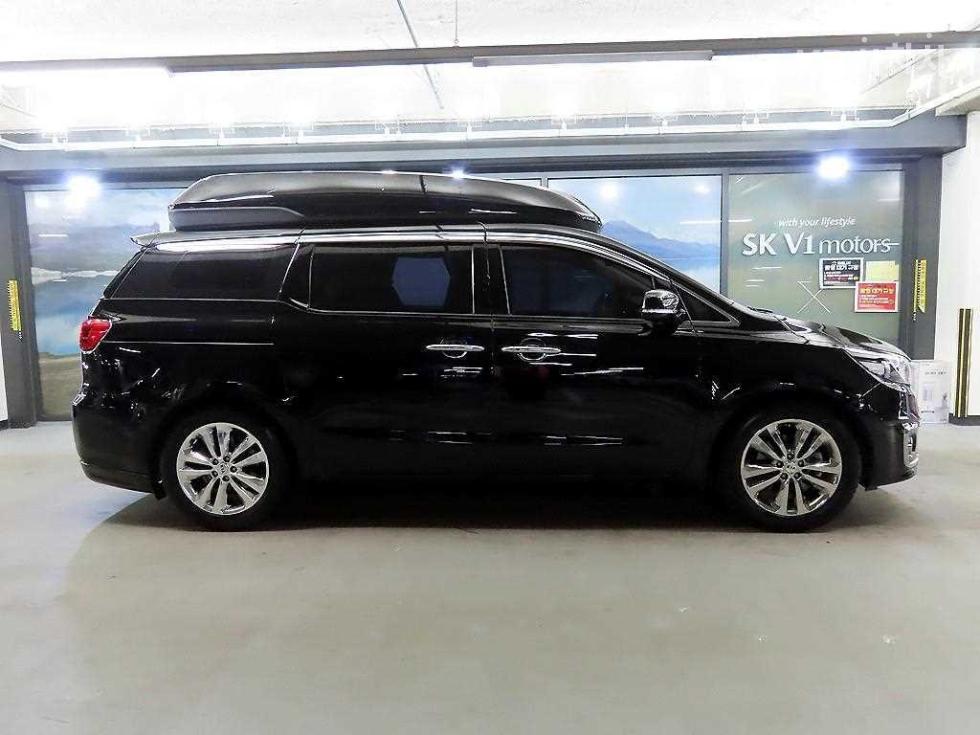 Kia Carnival — miniaturë 3