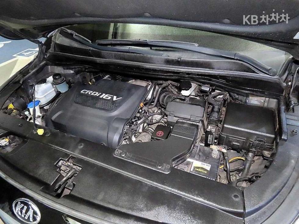 Kia Carnival — miniaturë 19