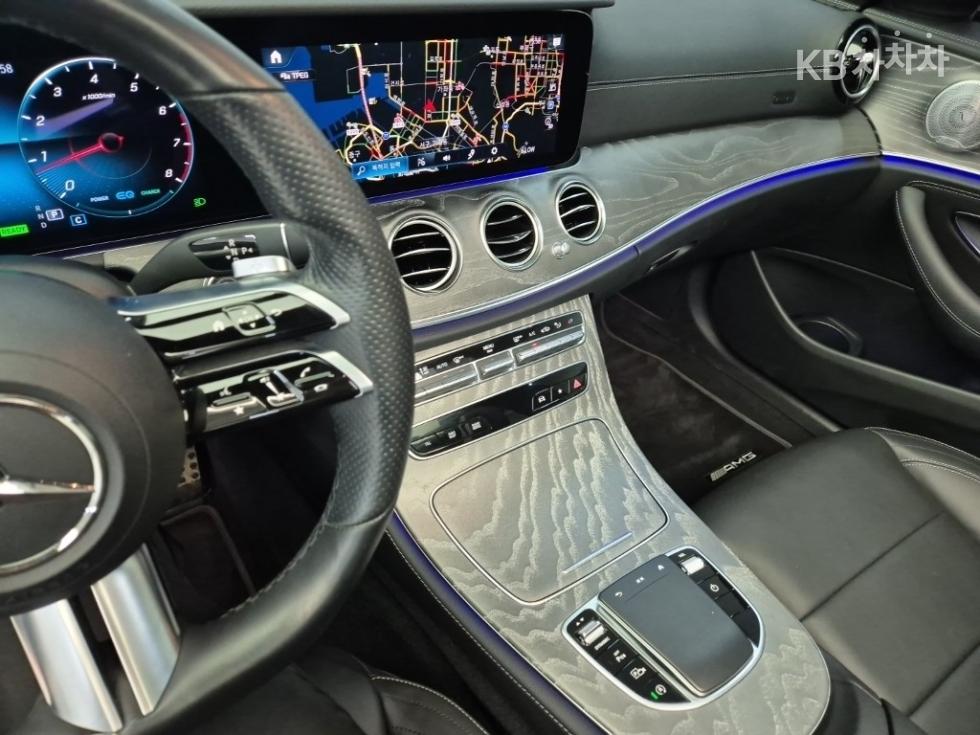 Mercedes-Benz E-klasse — miniaturë 10