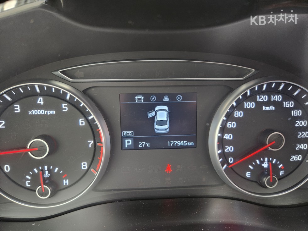 Kia K7 — miniaturë 9