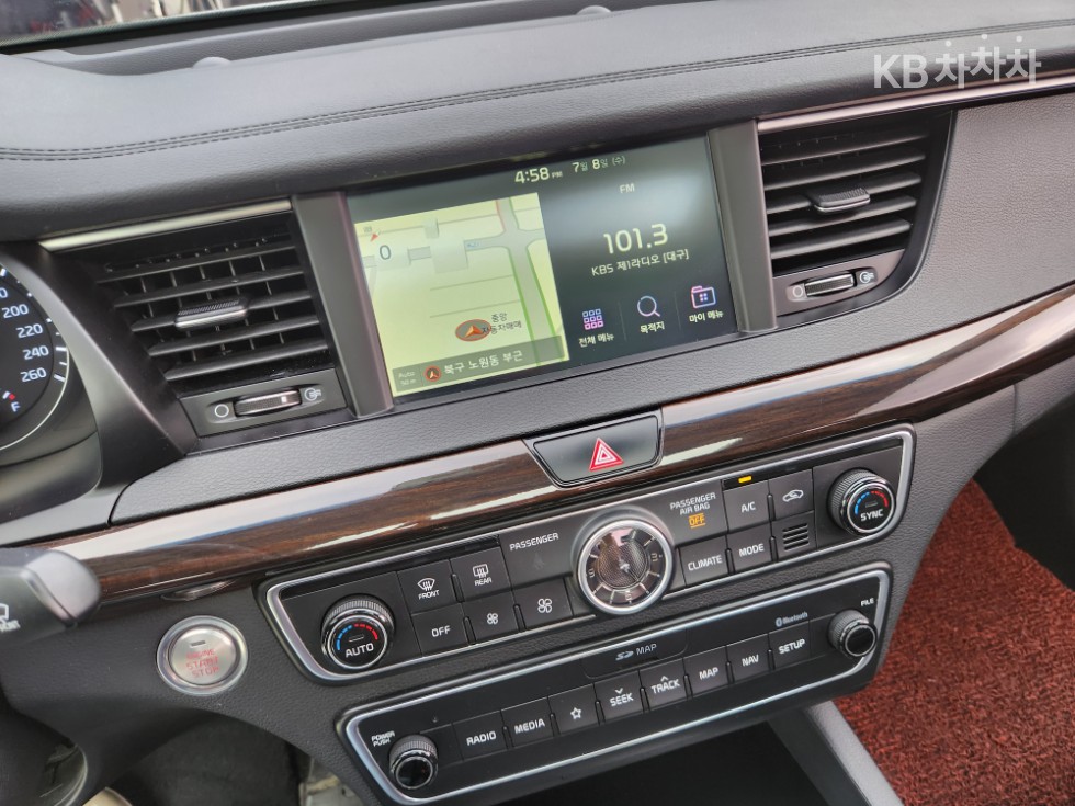 Kia K7 — miniaturë 15
