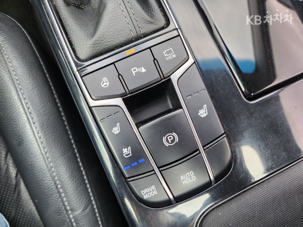 Kia K7 — miniaturë 17
