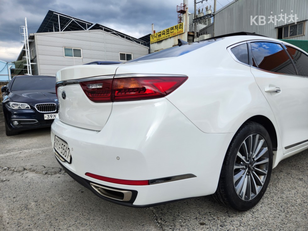 Kia K7 — miniaturë 28