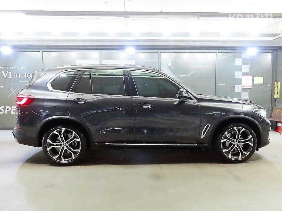 2022 BMW BMW X5 (G05) photo