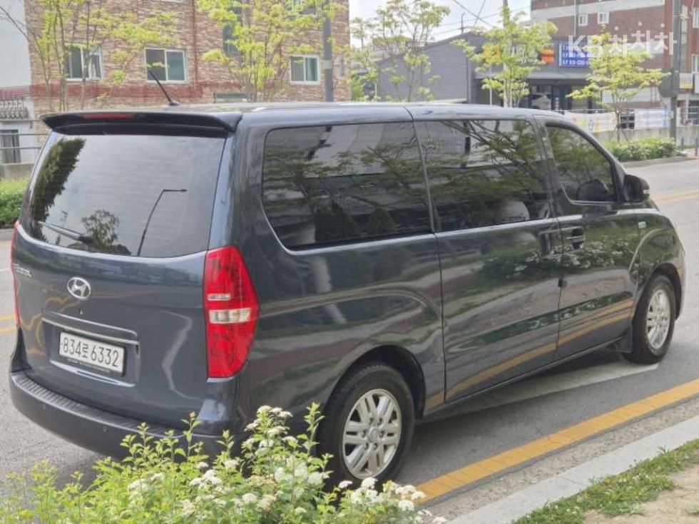Hyundai Starex — miniaturë 5
