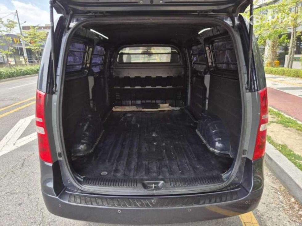 Hyundai Starex — miniaturë 11