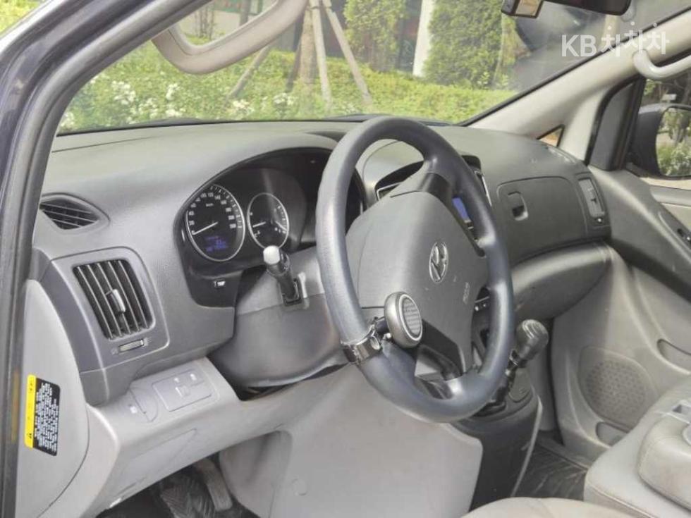 Hyundai Starex — miniaturë 13