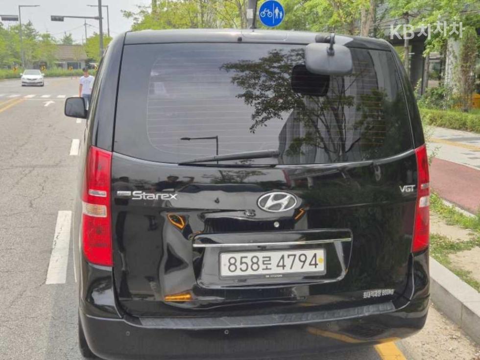 Hyundai Starex — miniaturë 7