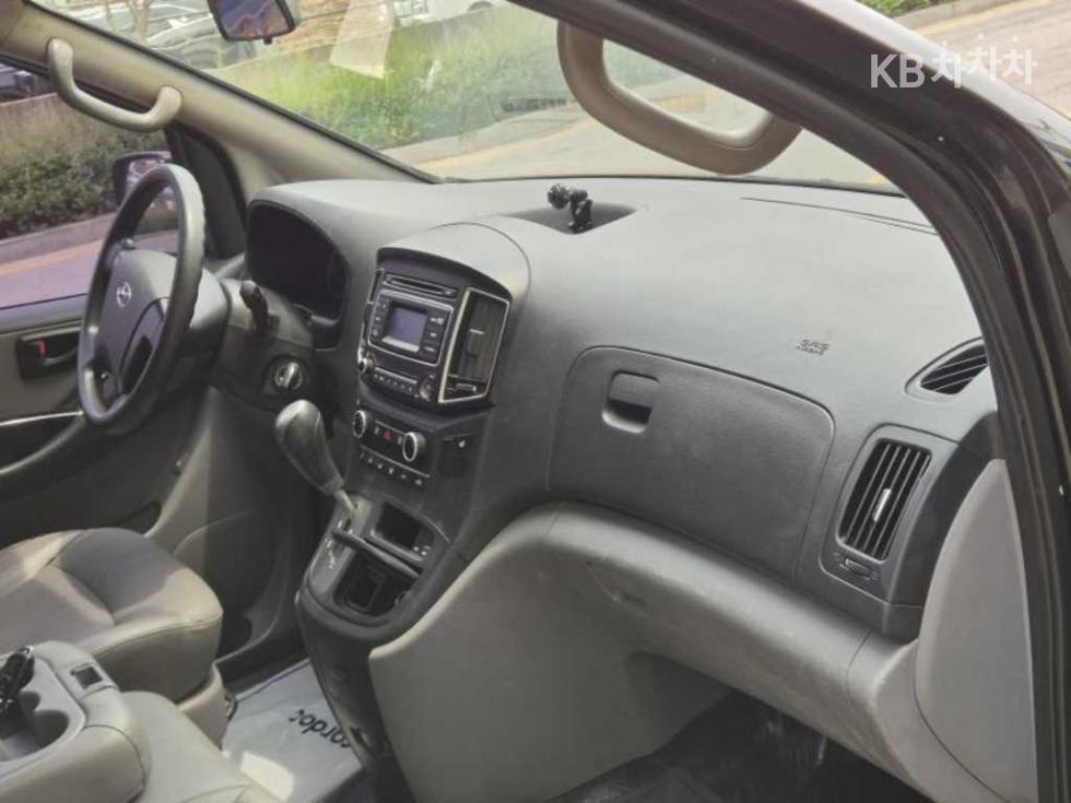 Hyundai Starex — miniaturë 8