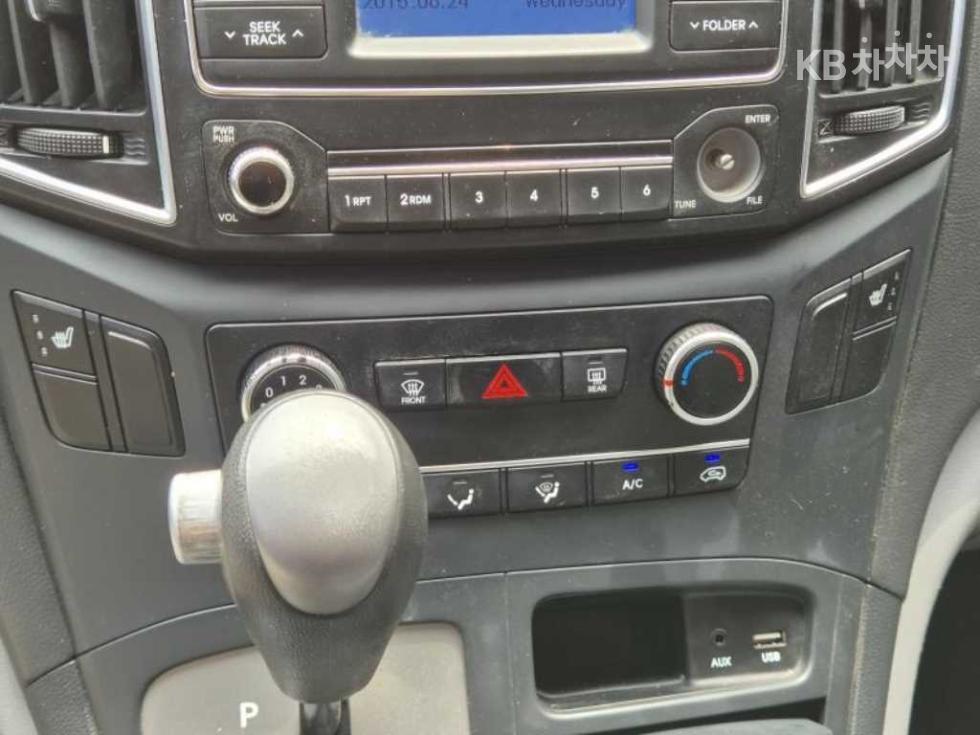 Hyundai Starex — miniaturë 17