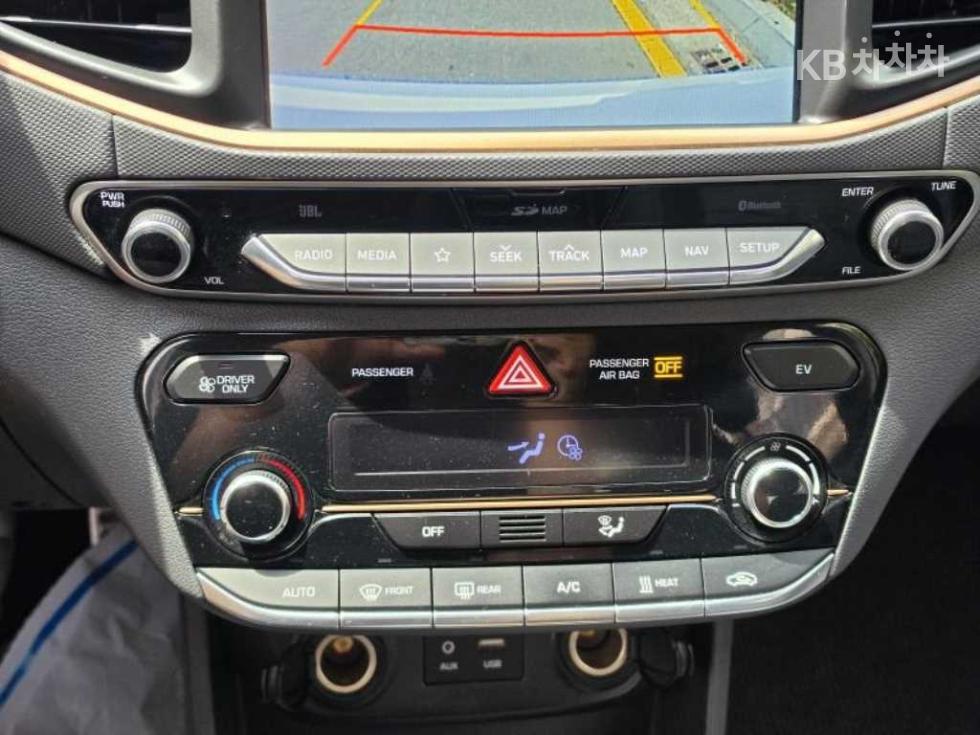Hyundai IONIQ — miniaturë 16