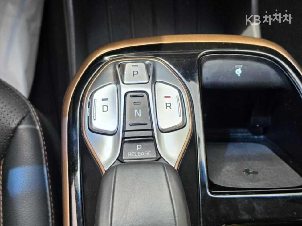 Hyundai IONIQ — miniaturë 17