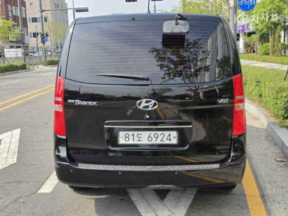 Hyundai Starex — miniaturë 5