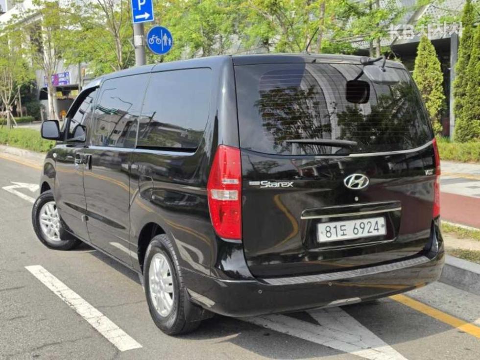 Hyundai Starex — miniaturë 6