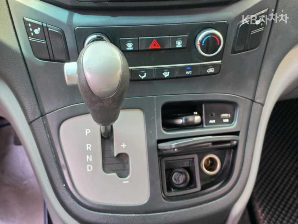 Hyundai Starex — miniaturë 14