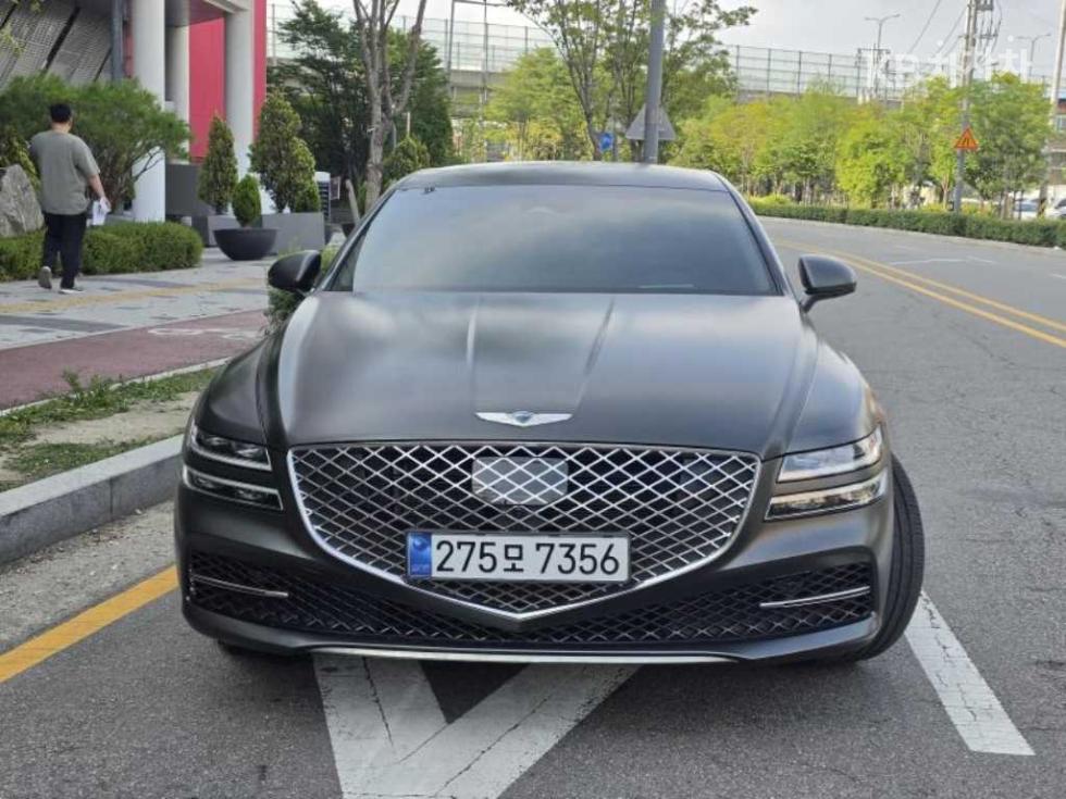 Genesis G80 — miniaturë 3