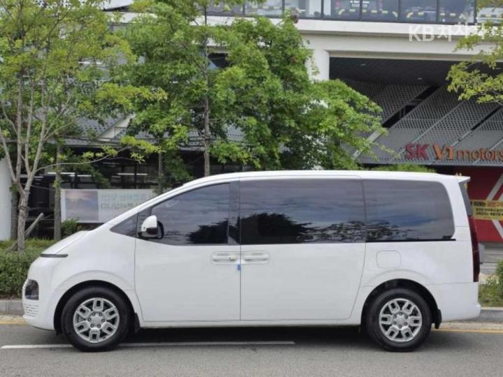 Hyundai Staria 3.5 LPG 카고 3 — foto 1