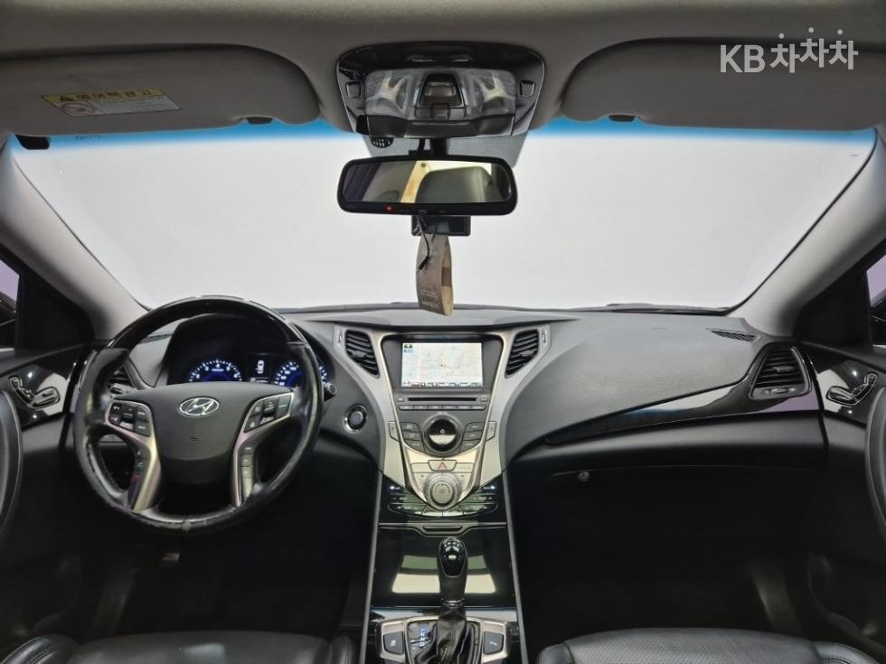 Hyundai Grandeur — miniaturë 7