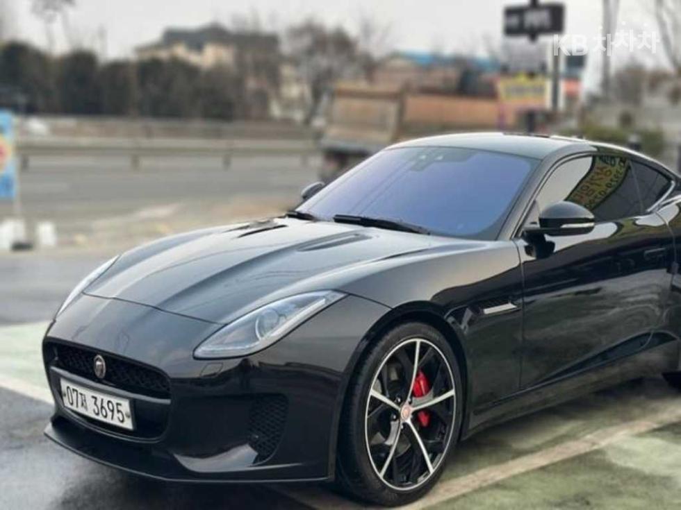 Jaguar F-Type — miniaturë 3