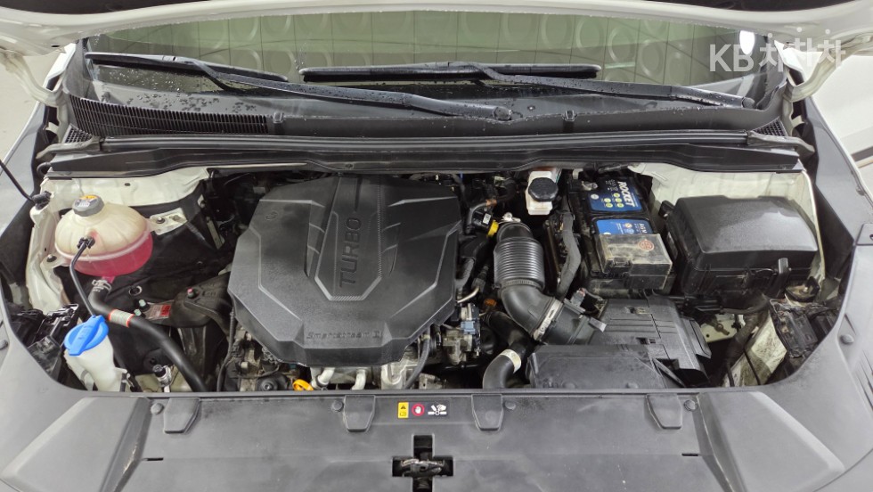 Kia Carnival — miniaturë 32