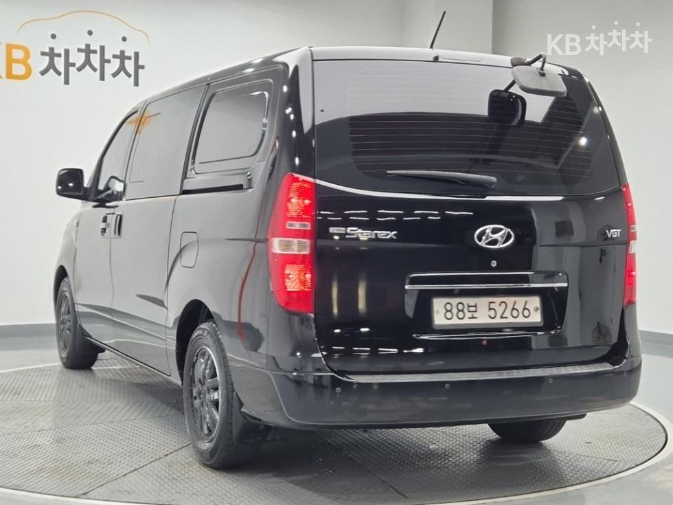 Hyundai Starex — miniaturë 2
