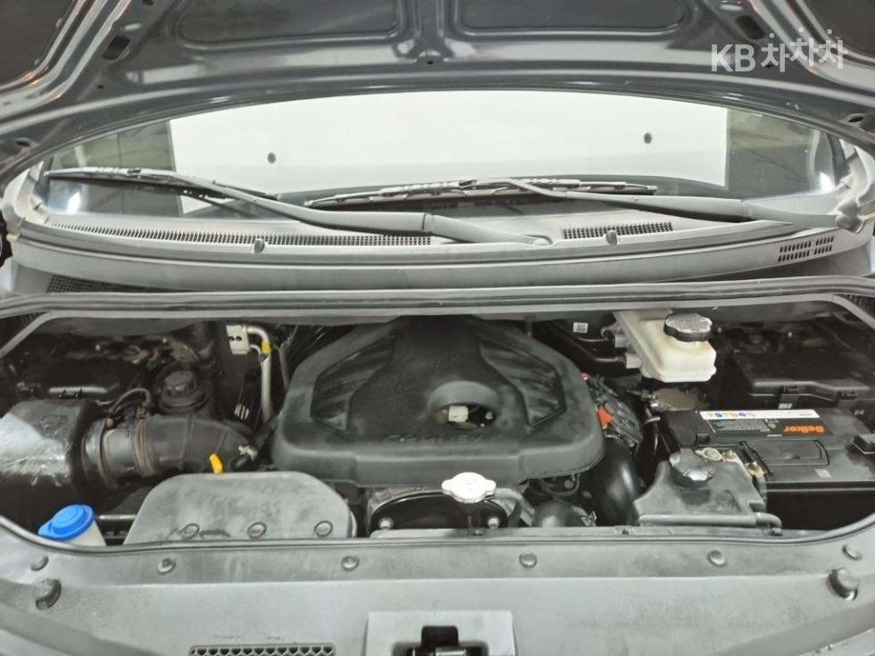 Hyundai Starex — miniaturë 5