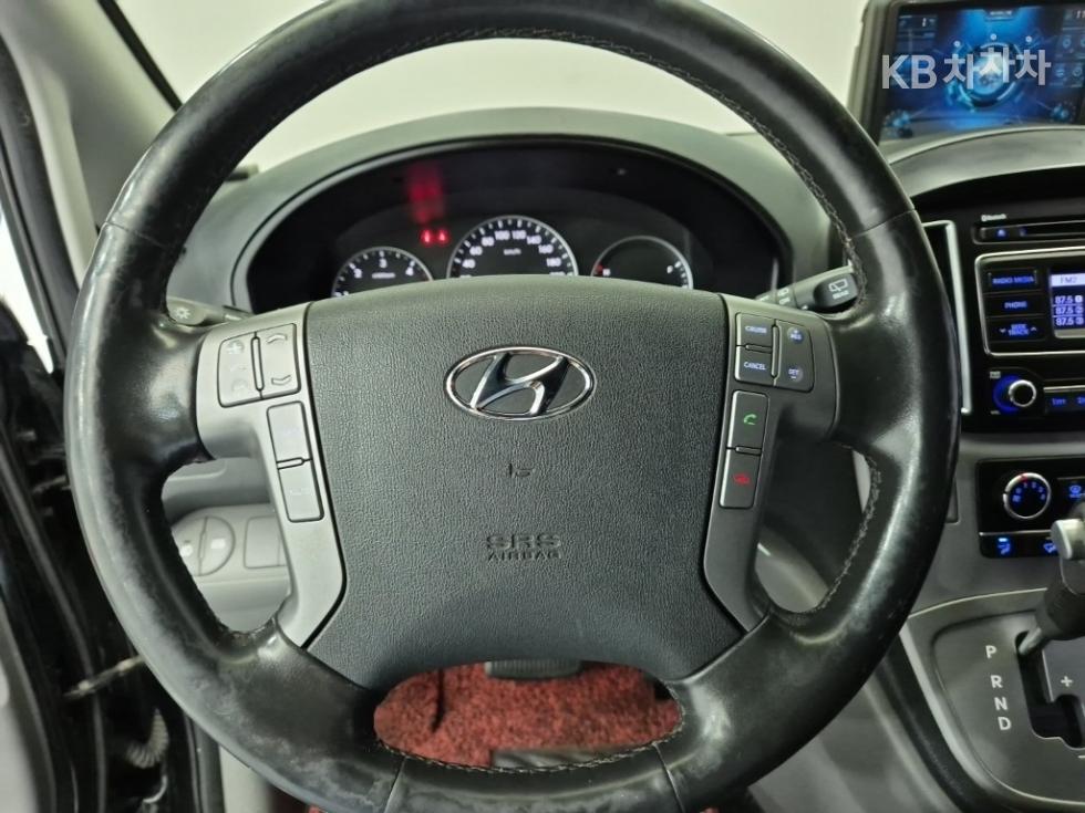 Hyundai Starex — miniaturë 9