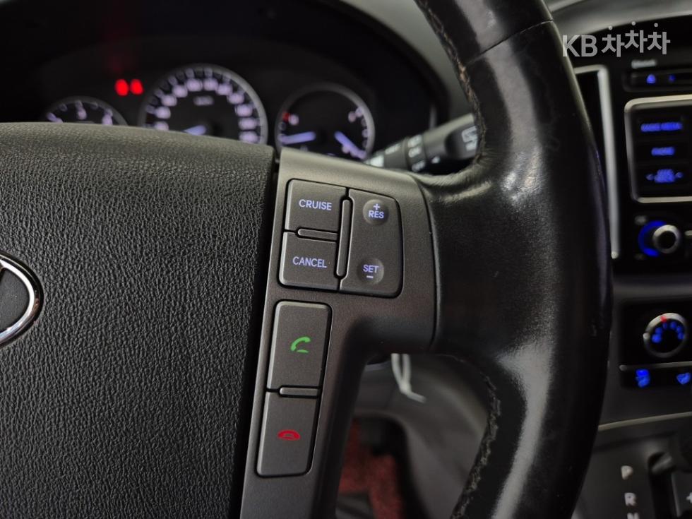 Hyundai Starex — miniaturë 15