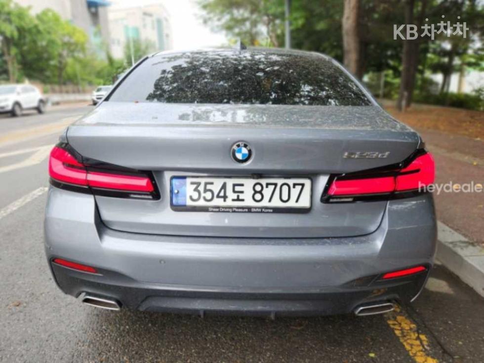 BMW 5er — miniaturë 2