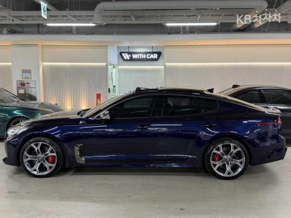 Kia Stinger — miniaturë 5