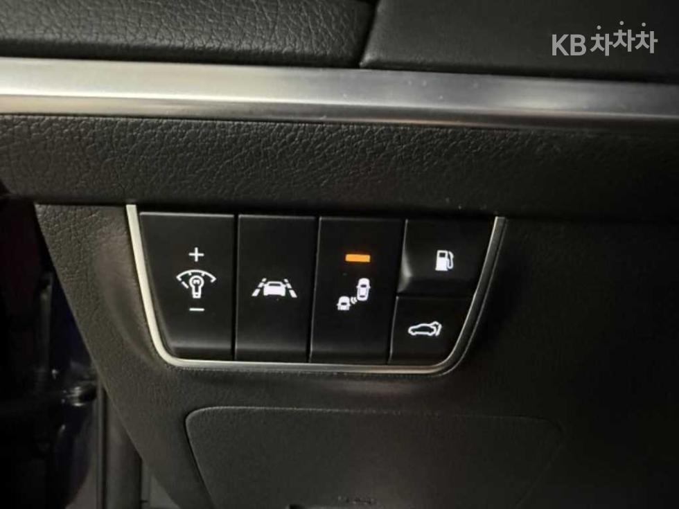 Kia Stinger — miniaturë 16