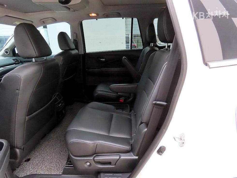 Honda Pilot — miniaturë 7