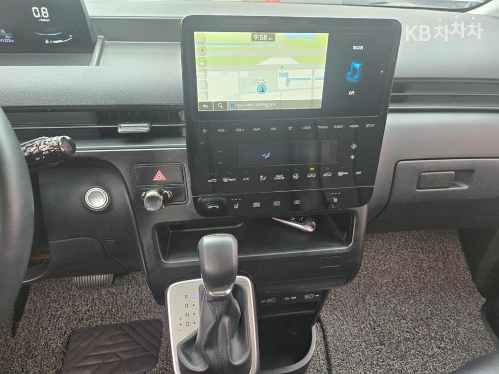 Hyundai Staria — miniaturë 10