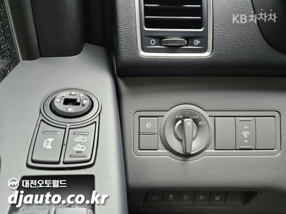 Hyundai Solati — miniaturë 10