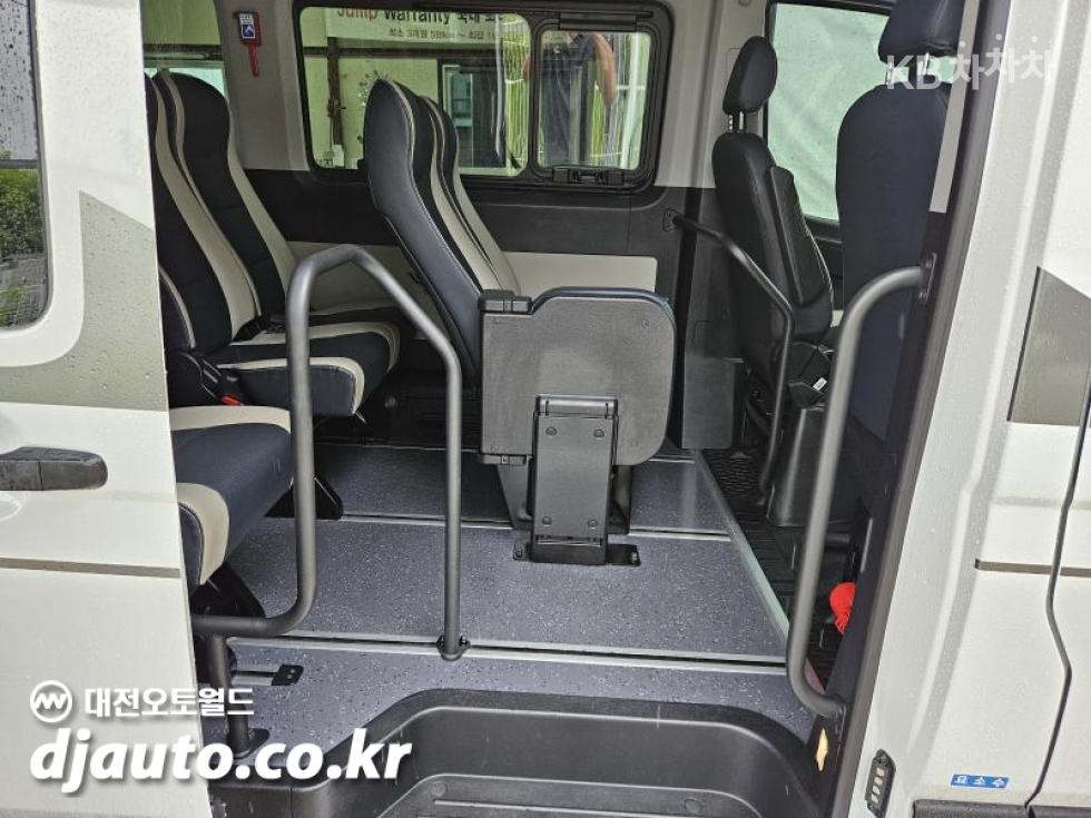 Hyundai Solati — miniaturë 13
