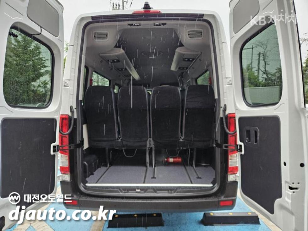 Hyundai Solati — miniaturë 17