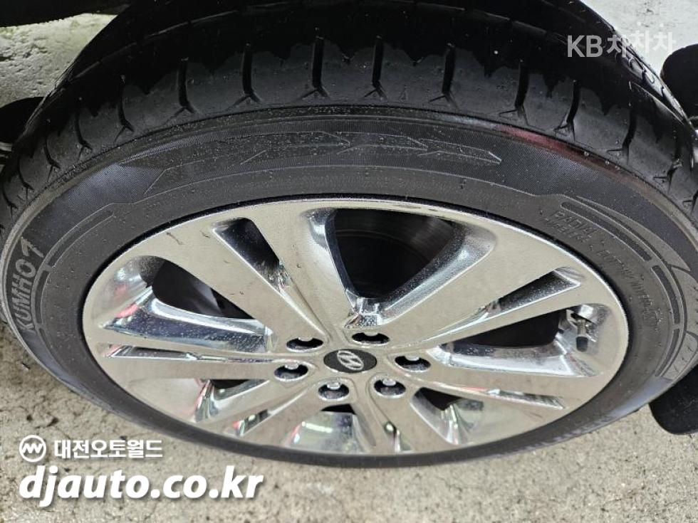Hyundai Solati — miniaturë 19