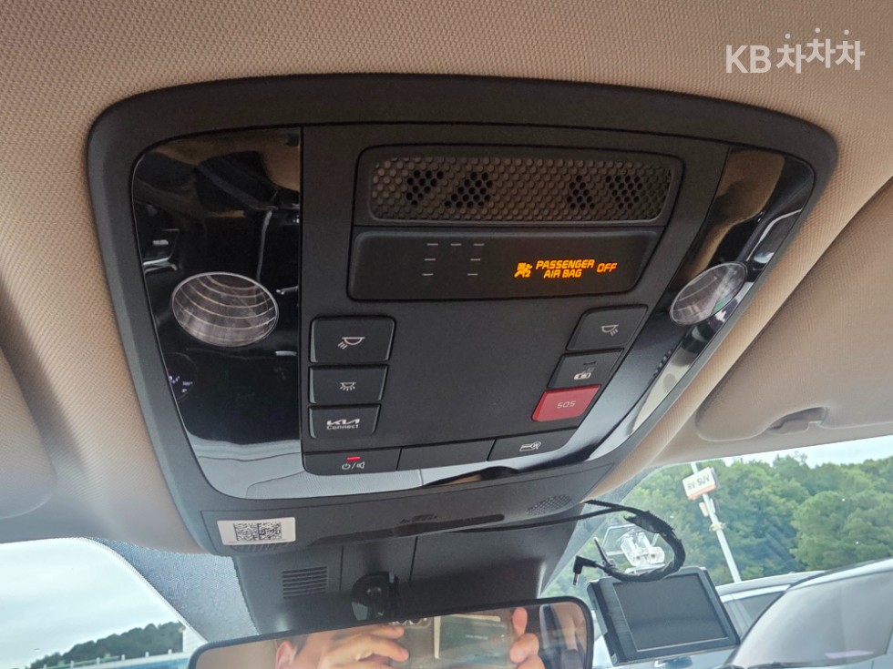 Kia Carnival — miniaturë 14
