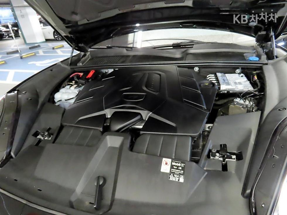 Porsche Cayenne — miniaturë 19