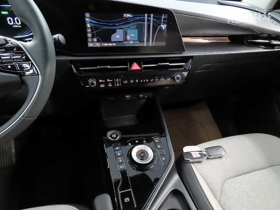 Kia Niro — miniaturë 10