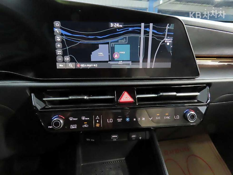 Kia Niro — miniaturë 11