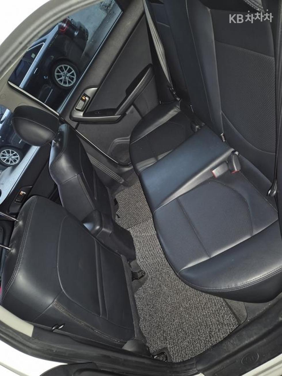 Kia Forte — miniaturë 19